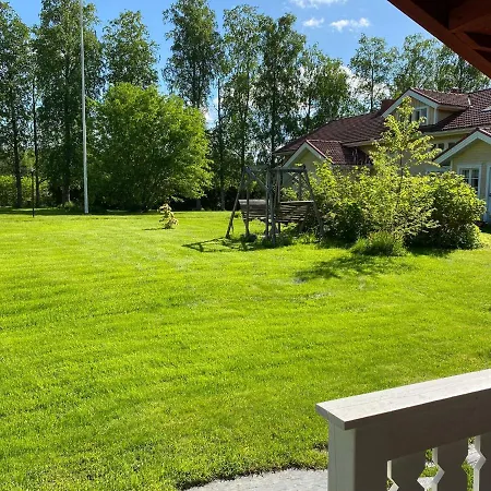 Bed and breakfast Rauhalan Kievari